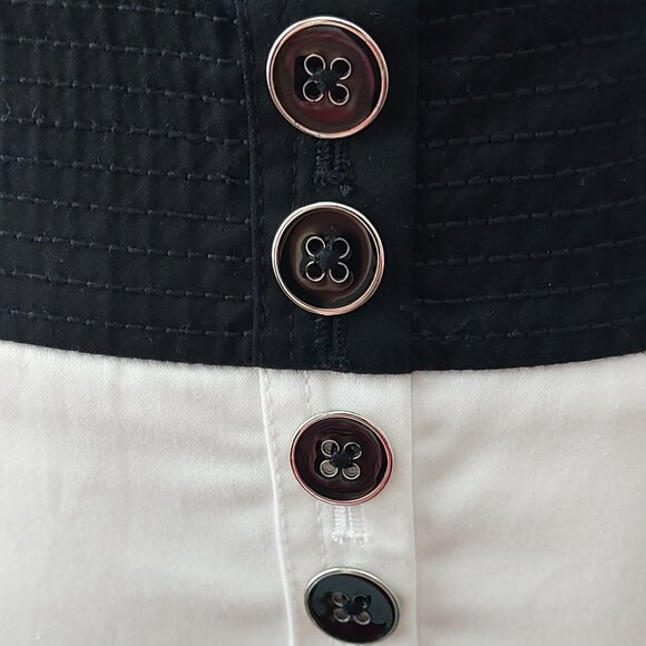 WHBM Nautical Vibe Colorblock mini Skirt with Decorative Buttons Sz 0 - Picture 5 of 8